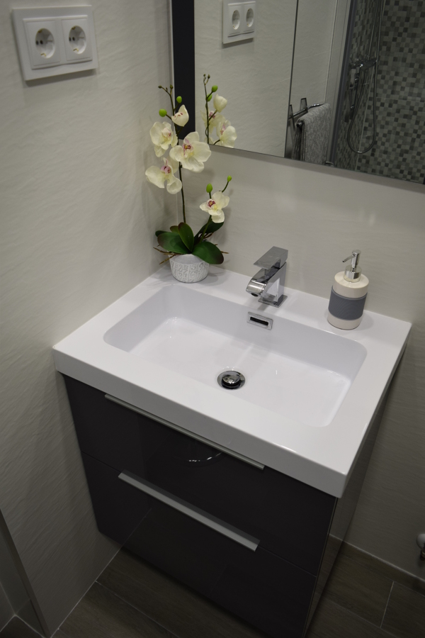 MUEBLE DE BAÑO