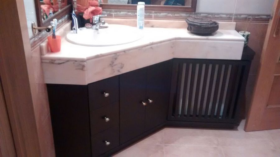 Mueble de baño fabricado a medida