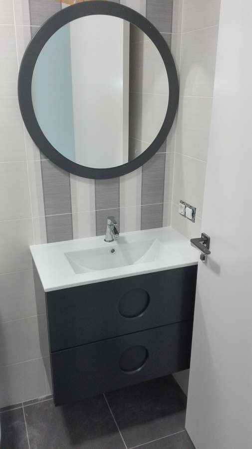 Mueble lacado antarcita