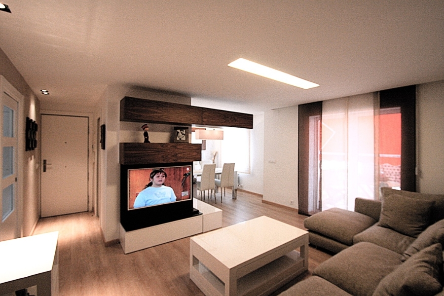 Mueble rotativo TV. Vista des del Salon