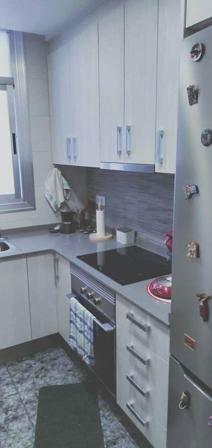 MUEBLES ALTOS Y BAJOS