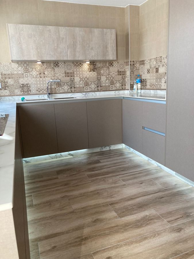 MUEBLES DE COCINA EN LAMINADO