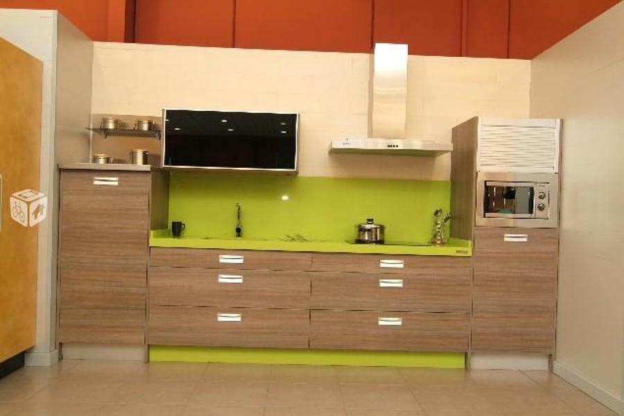 MUEBLES DE COCINA EN POSTFORMADO 8