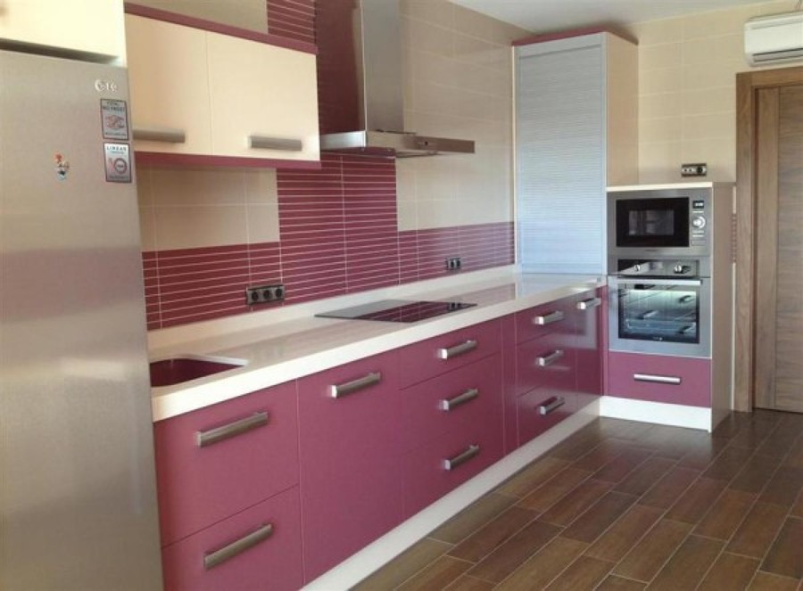 MUEBLES DE COCINA LACADOS