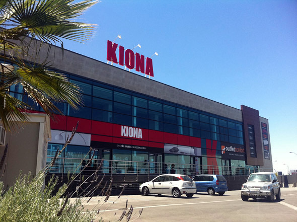 MUEBLES KIONA
