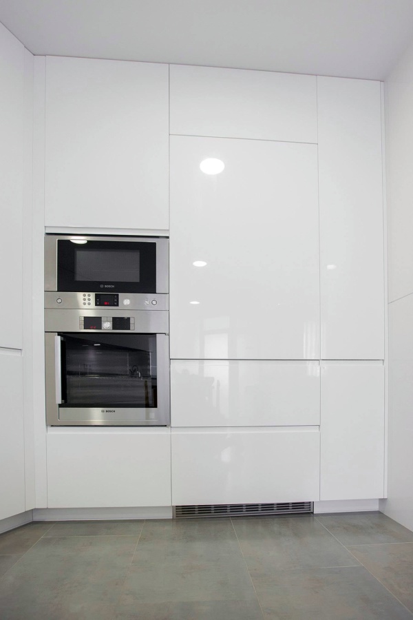 Muebles lacados blanco brillo