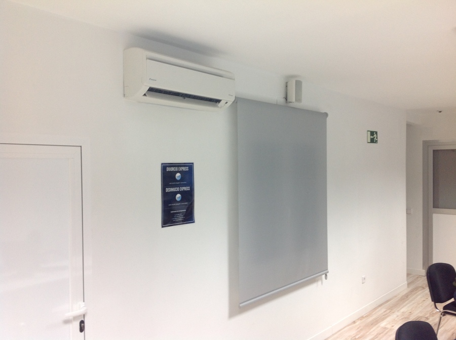 Muro con patio de luces