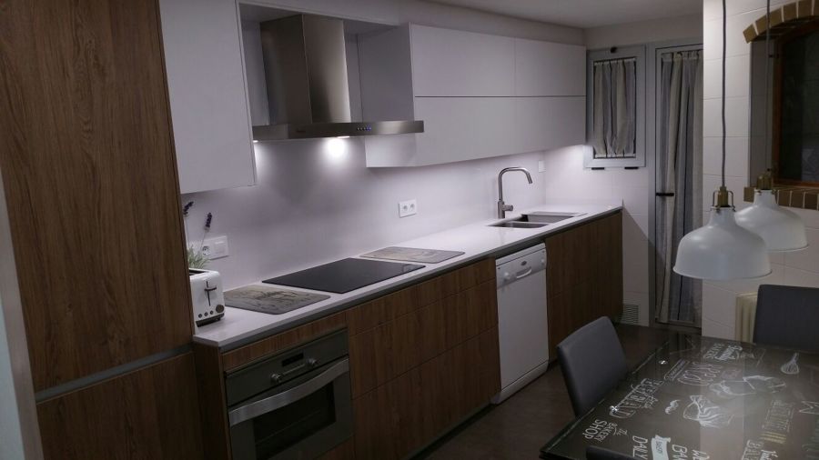 ........................................................