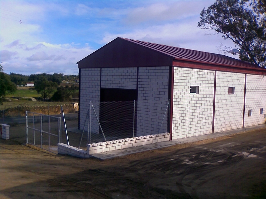 Nave contra incendios en Alburquerque