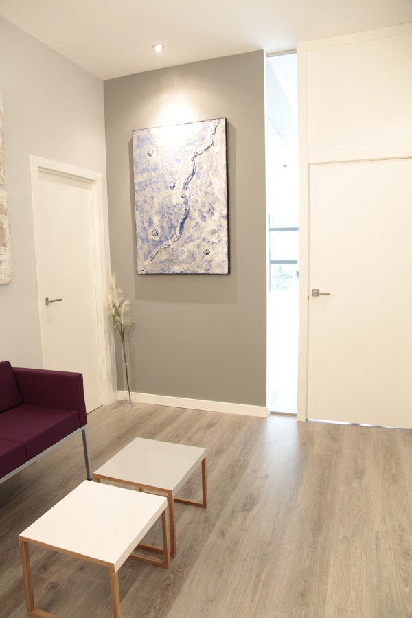 Nave Industrial y Oficinas