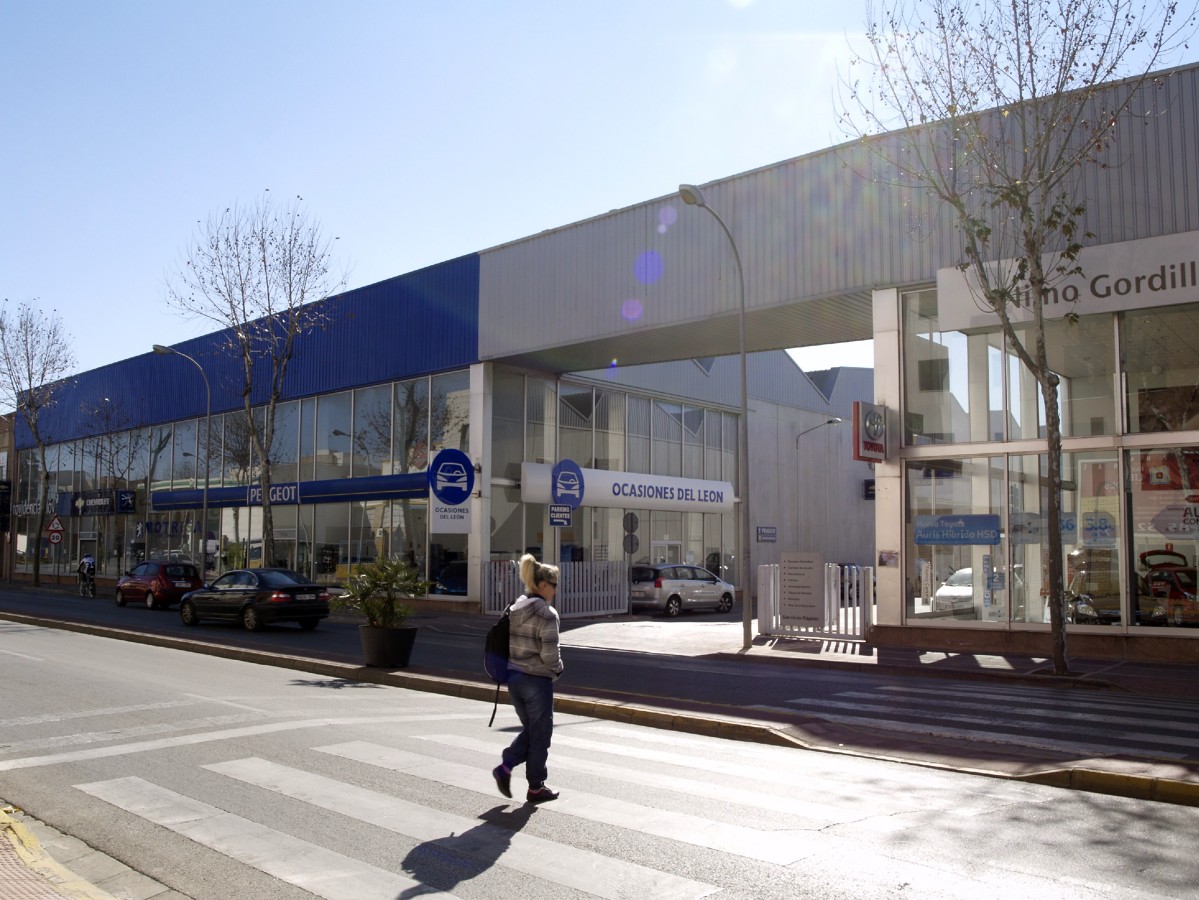 NAVES CONCESIONARIOS