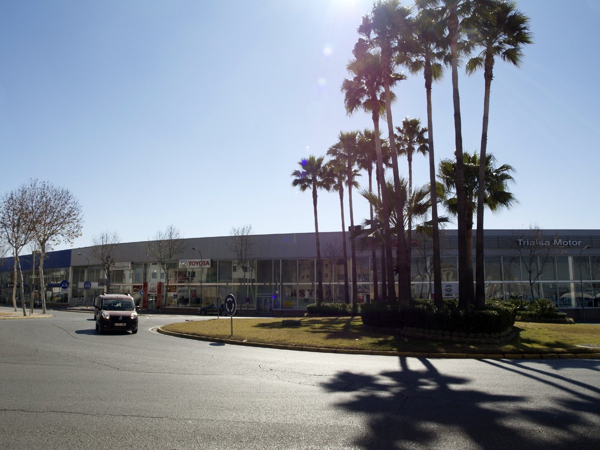 NAVES CONCESIONARIOS