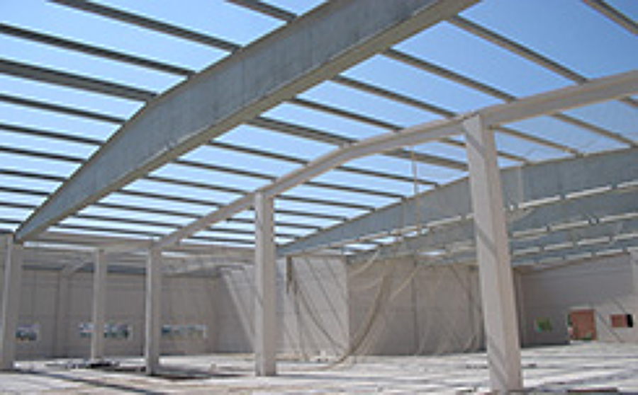 Naves de hormigon prefabricado comerciales e industriales.