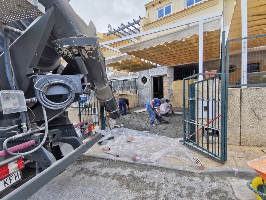 Nivelación de suelo patio