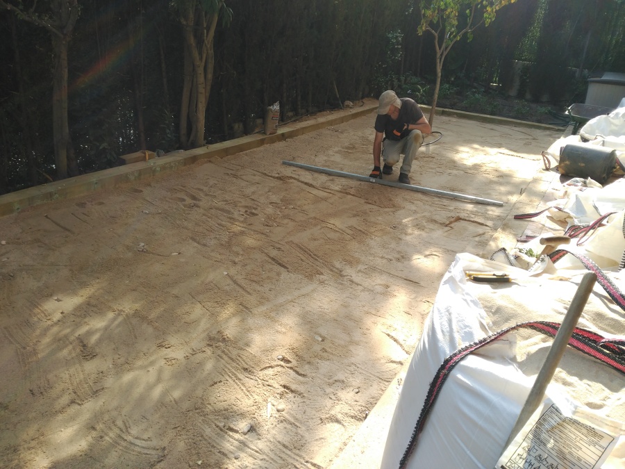 NIVELADO DEL TERRENO.