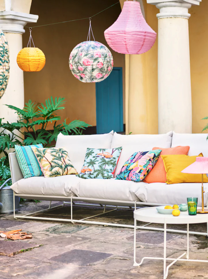 Novedades de verano IKEA 2020 sofá exterior e interior.