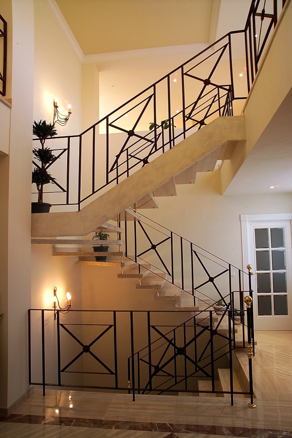 Núcleo Interior de la vivienda (Escalera)