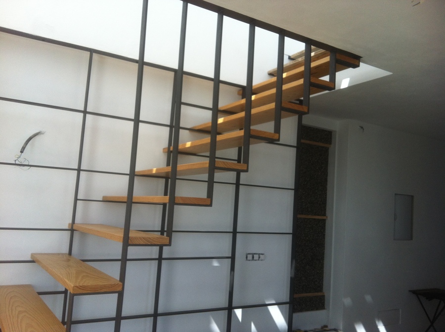 NUEVA CONSTRUCCIÓN DISEÑO MODERNO