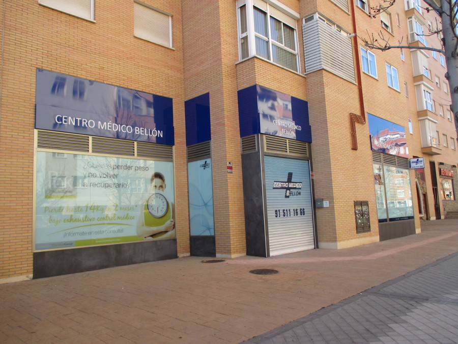 Nueva fachada del local