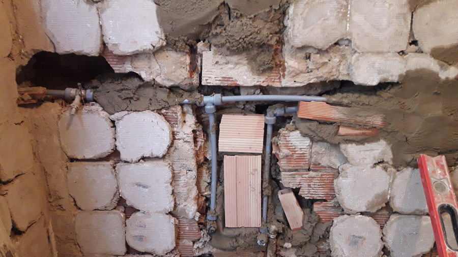 Nuevas tuberias y tomas de agua