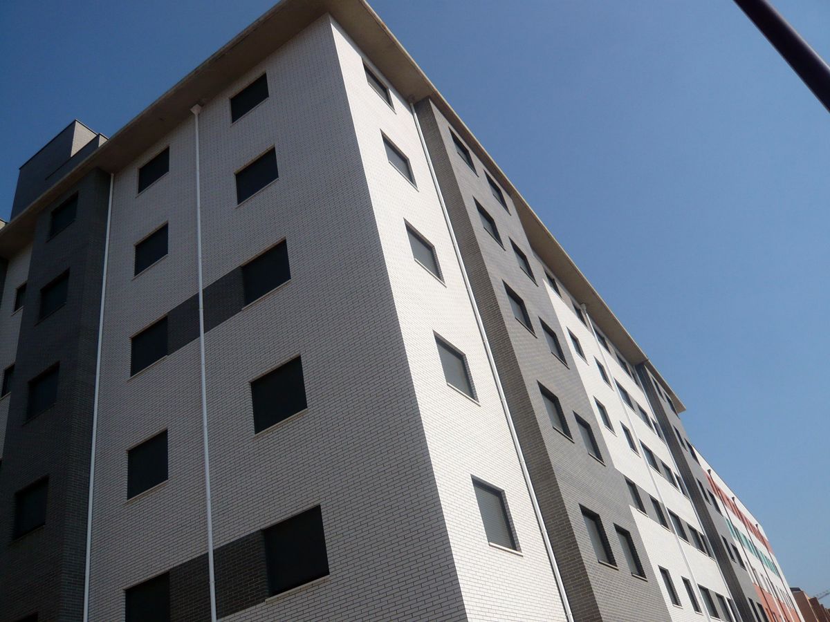 Obra area residencial roces-gijon