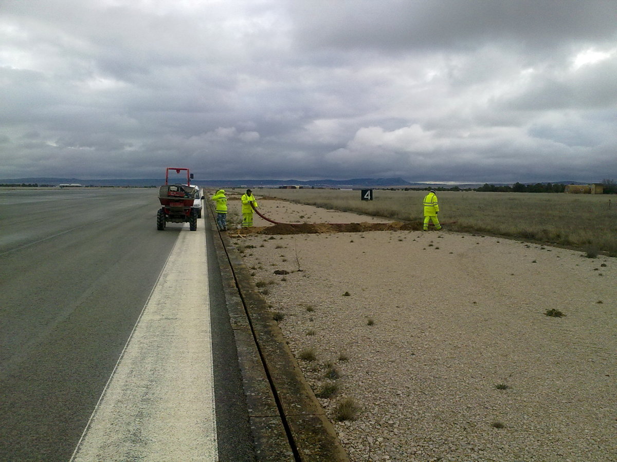 obra civil aeropuerto Albacete