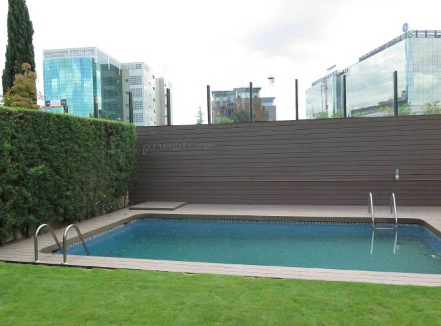 Obra de piscina terminada