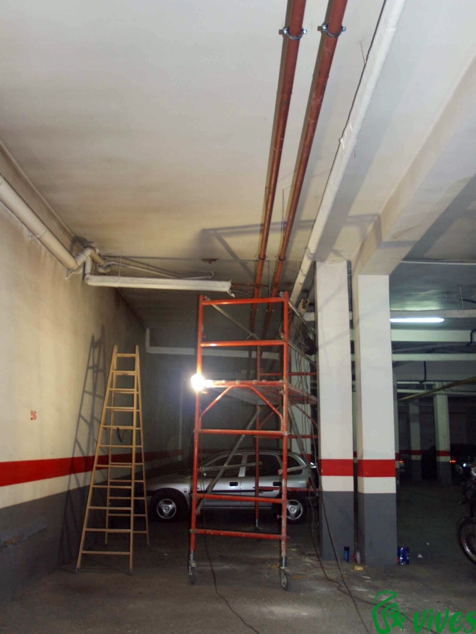 Obra de reforma de las canalizaciones de calefacción en Zaragoza