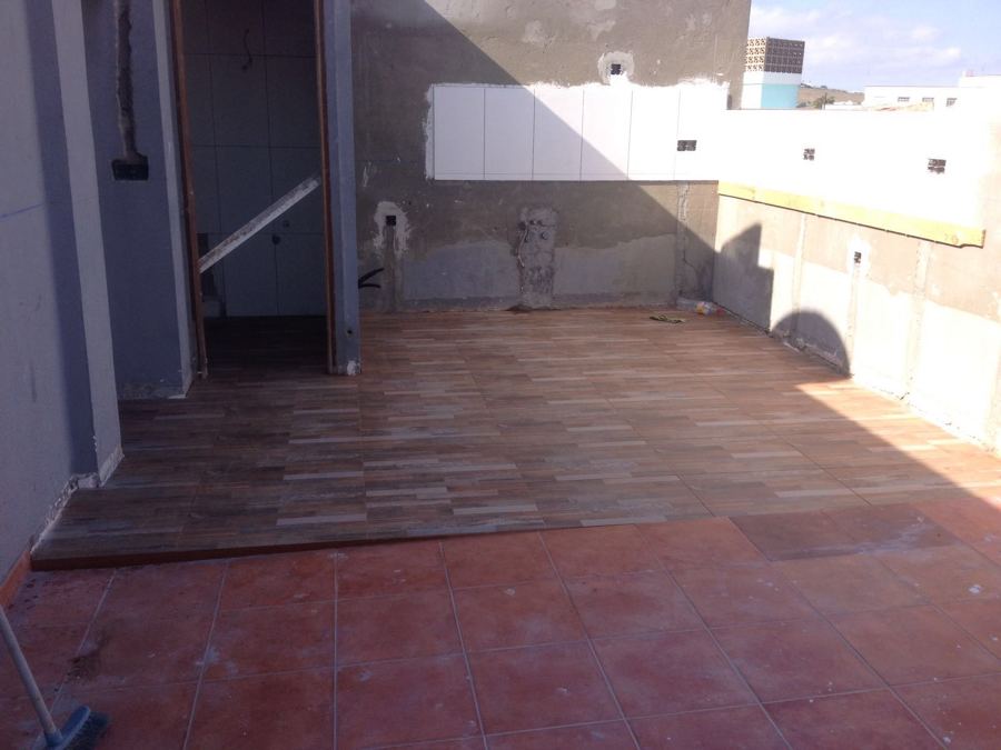 OBRA DE REFORMA EN VIVIENDA, PARA UN CLIENTE DE LEROY MERLIN