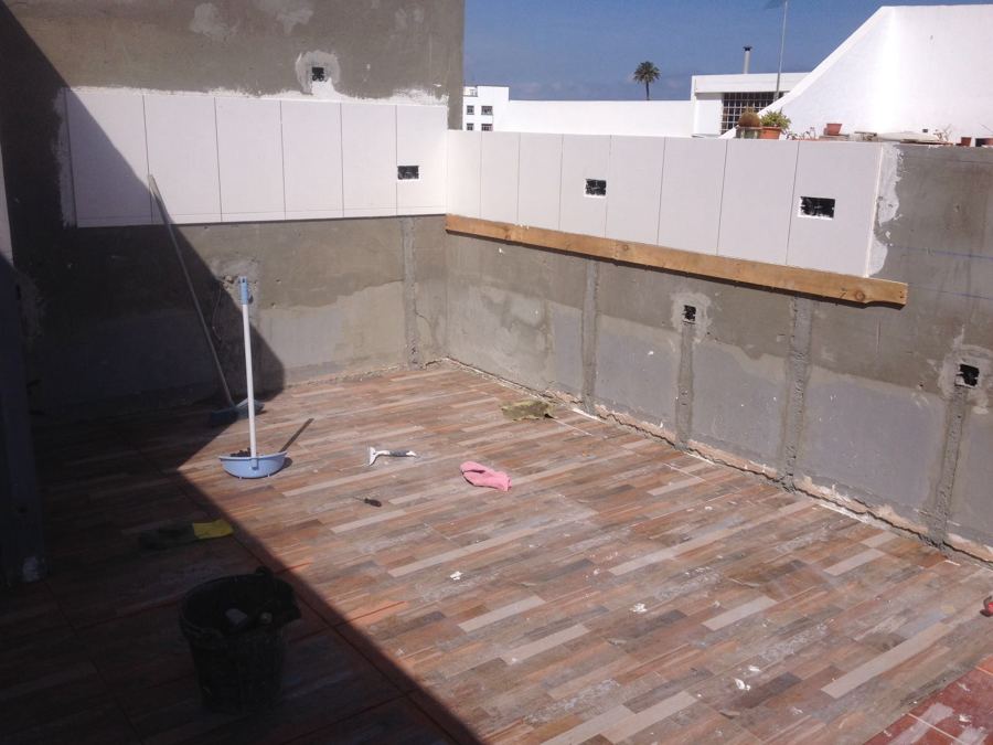 OBRA DE REFORMA EN VIVIENDA, PARA UN CLIENTE DE LEROY MERLIN