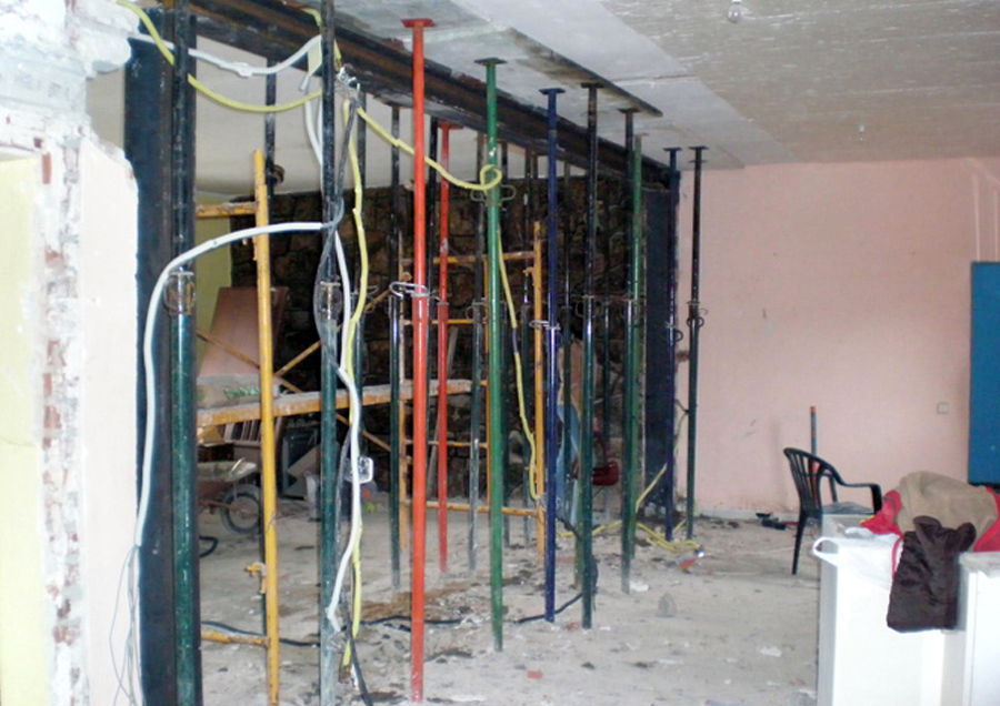 Obras de reforma en interior de vivienda unifamiliar