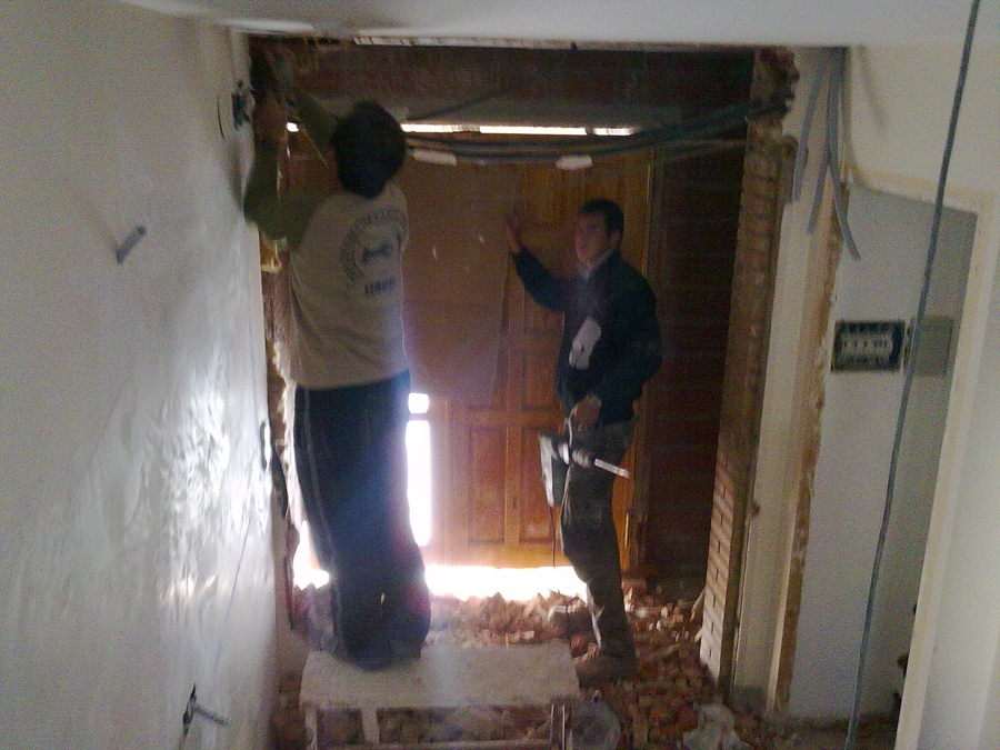 Obras en acceso vivienda