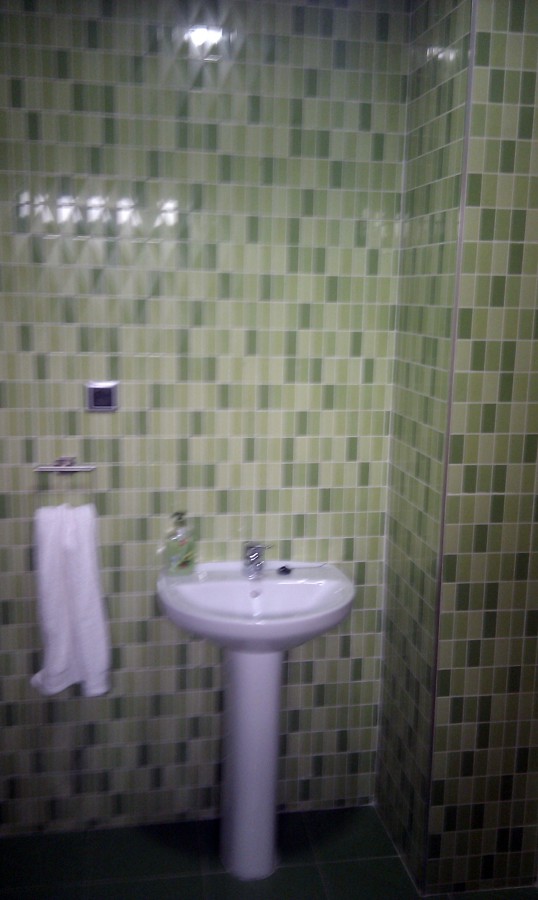 OFICINA DELINEANTES BAÑO (ZAMUDIO)