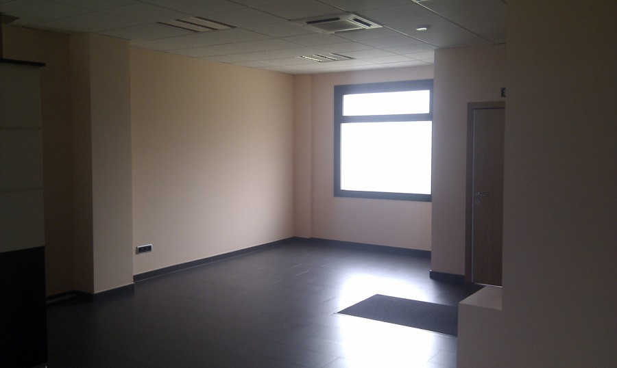 OFICINA DELINEANTES (ZAMUDIO)