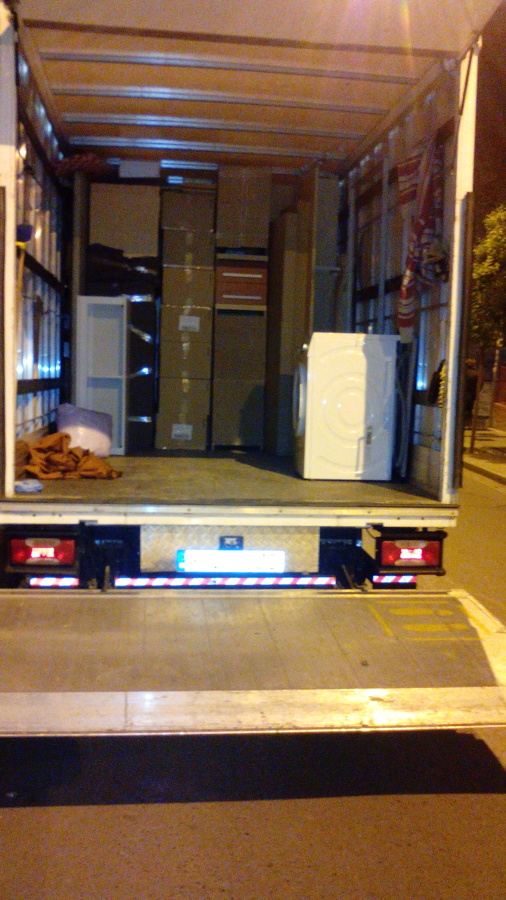 Organización  dentro del camión..