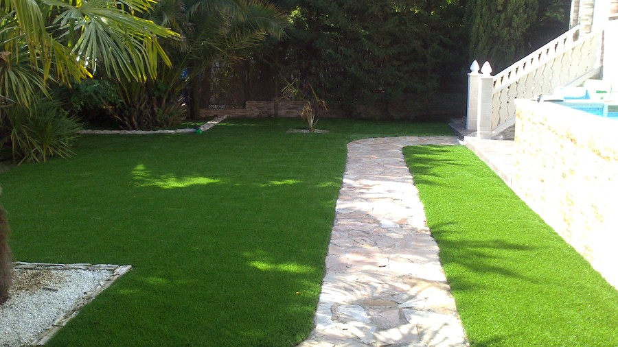 otra imagen del jardin finalizado