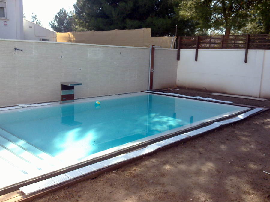 Otra vista de la piscina