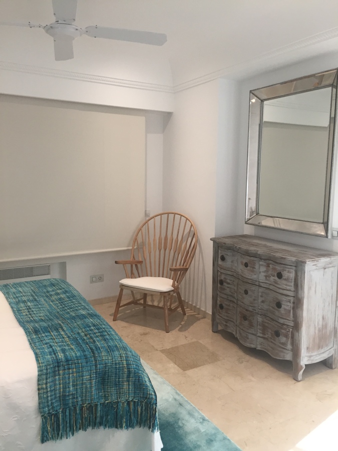 Otra vista del dormitorio