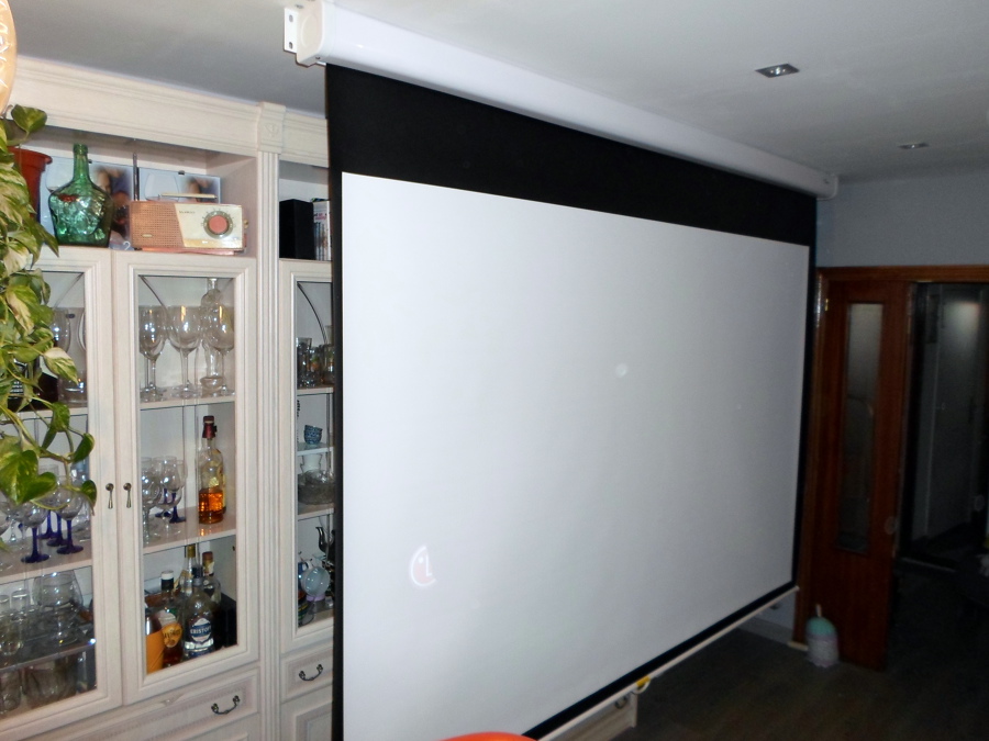 Pantalla proyección 120"