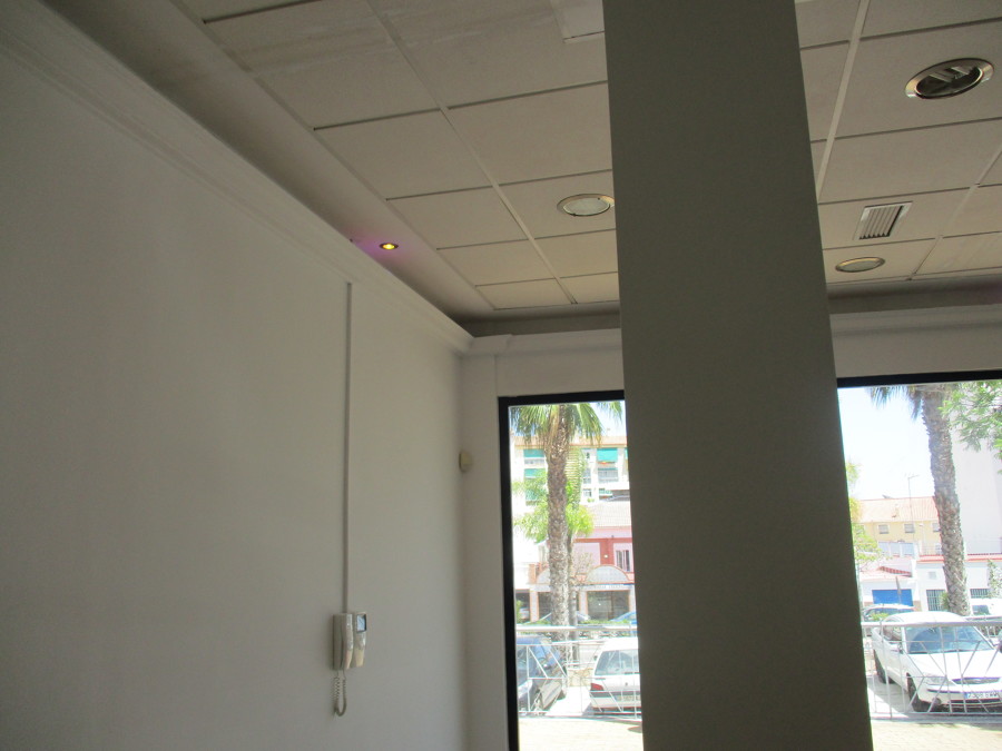 Paramentos y falso techo de escayola terminados