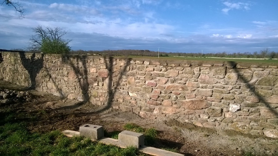 pared de piedra de alar