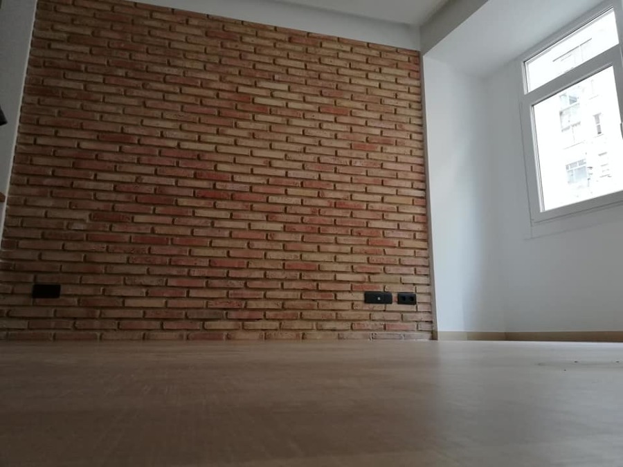 pared en piedra estilo rustico