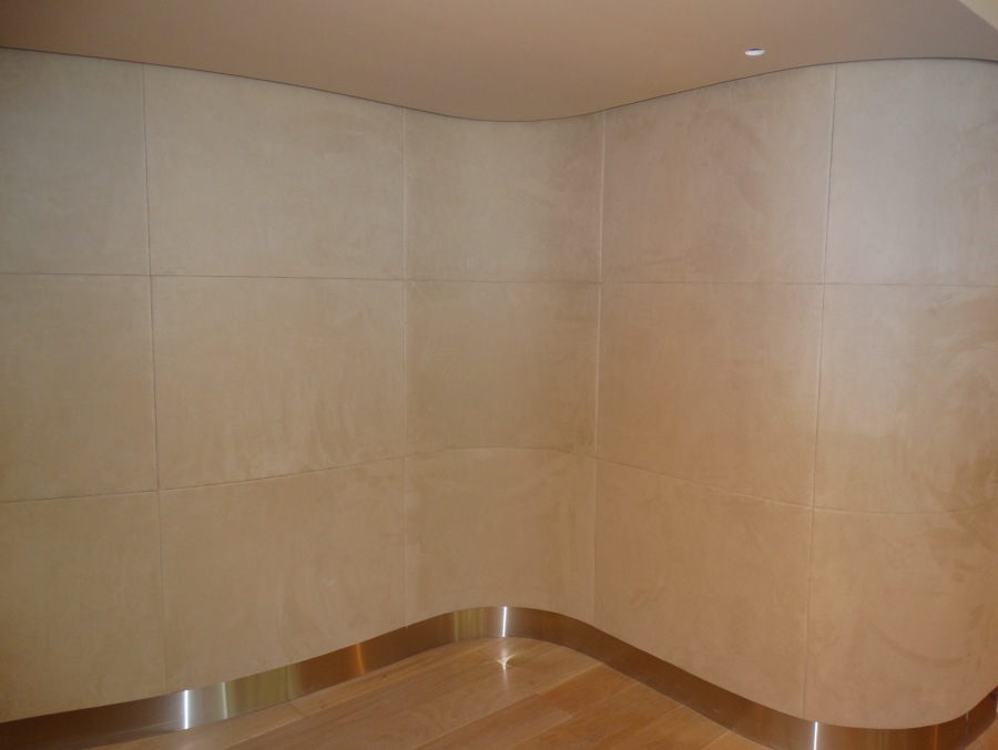 Paredes tapizadas curvas