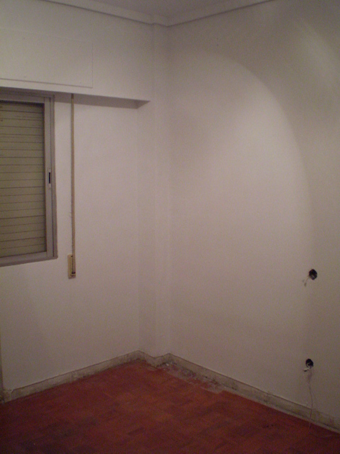 Paredes y suelo antes de realizar obra