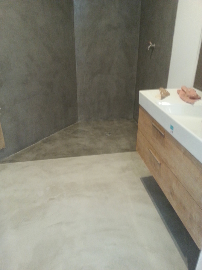 Paredes y Suelo ducha