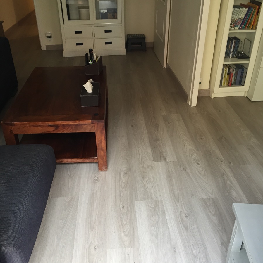 Parquet Laminado Gris Suave