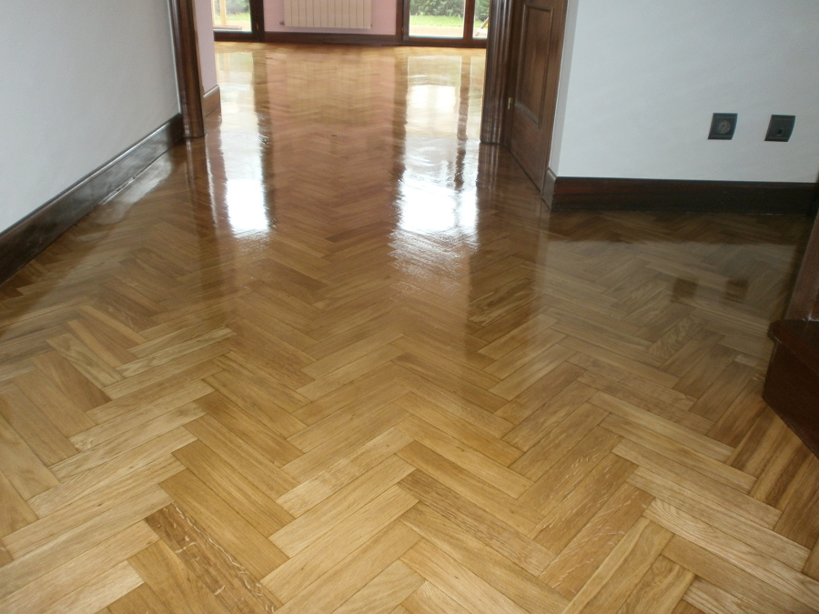 Parquet roble en espiga