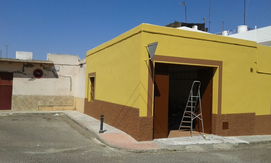 parte trasera y lateral