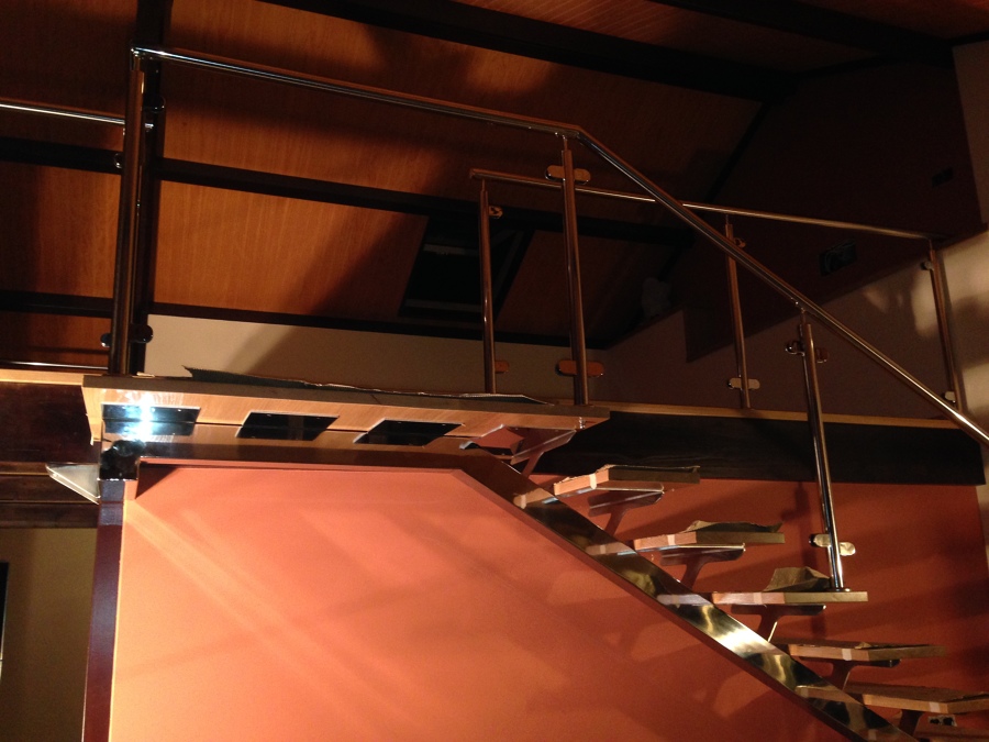 PASAMANOS EN INOX PARA CRISTRALES