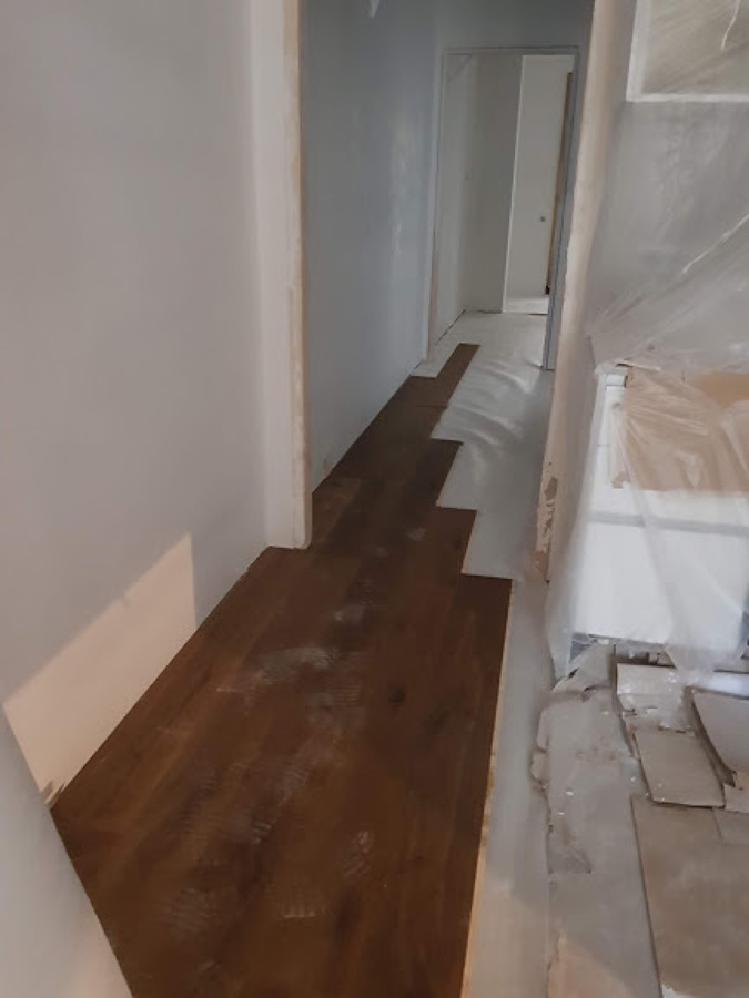 Pasillo en ejecución.